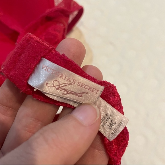 Victoria's Secret Angel Y2K Red Lace Bra 34C - Picture 5 of 7